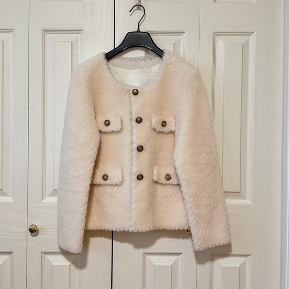 Cream Fuzzy Button-Front Jacket - Picture 2 of 13